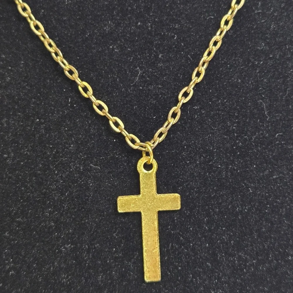 Cross Necklace, Gold Tone‎